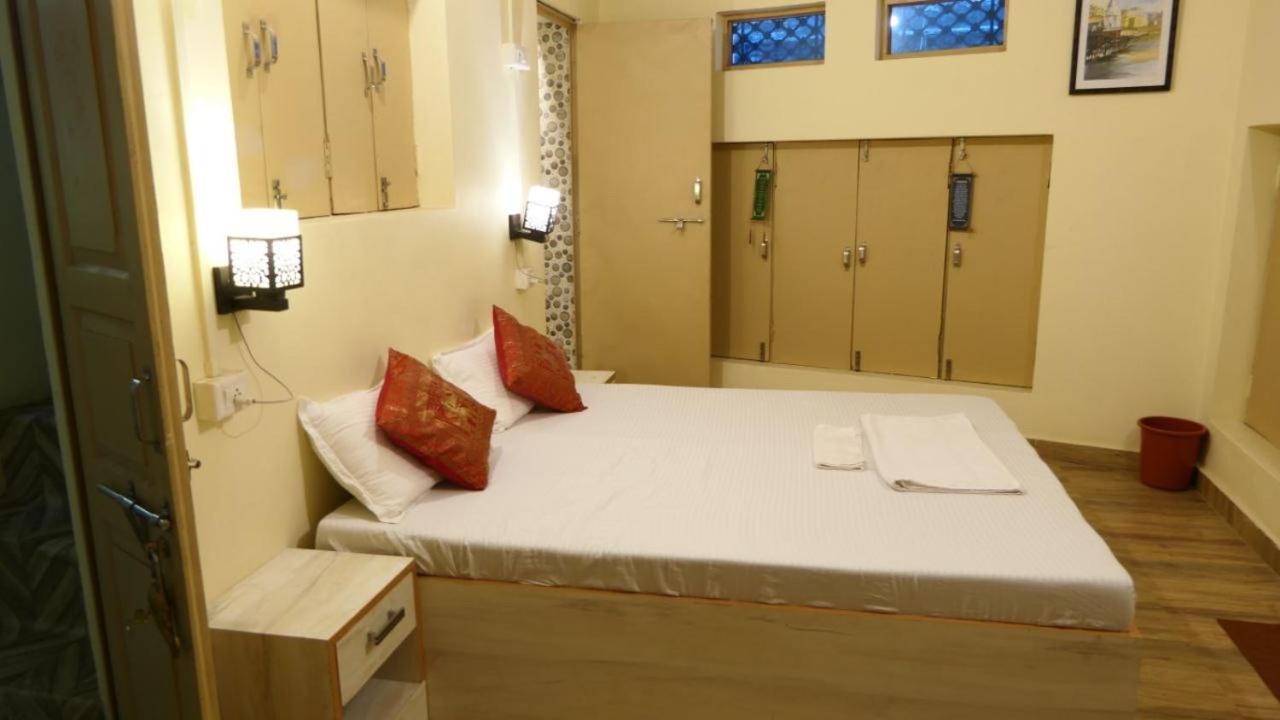 Yogi Soul Hotel Varanasi Exterior foto